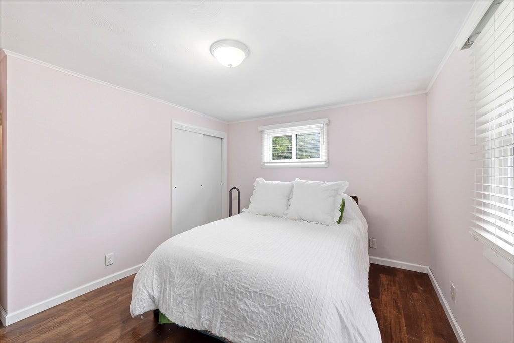 75 Greystone Ave, West Springfield, MA Photo #21