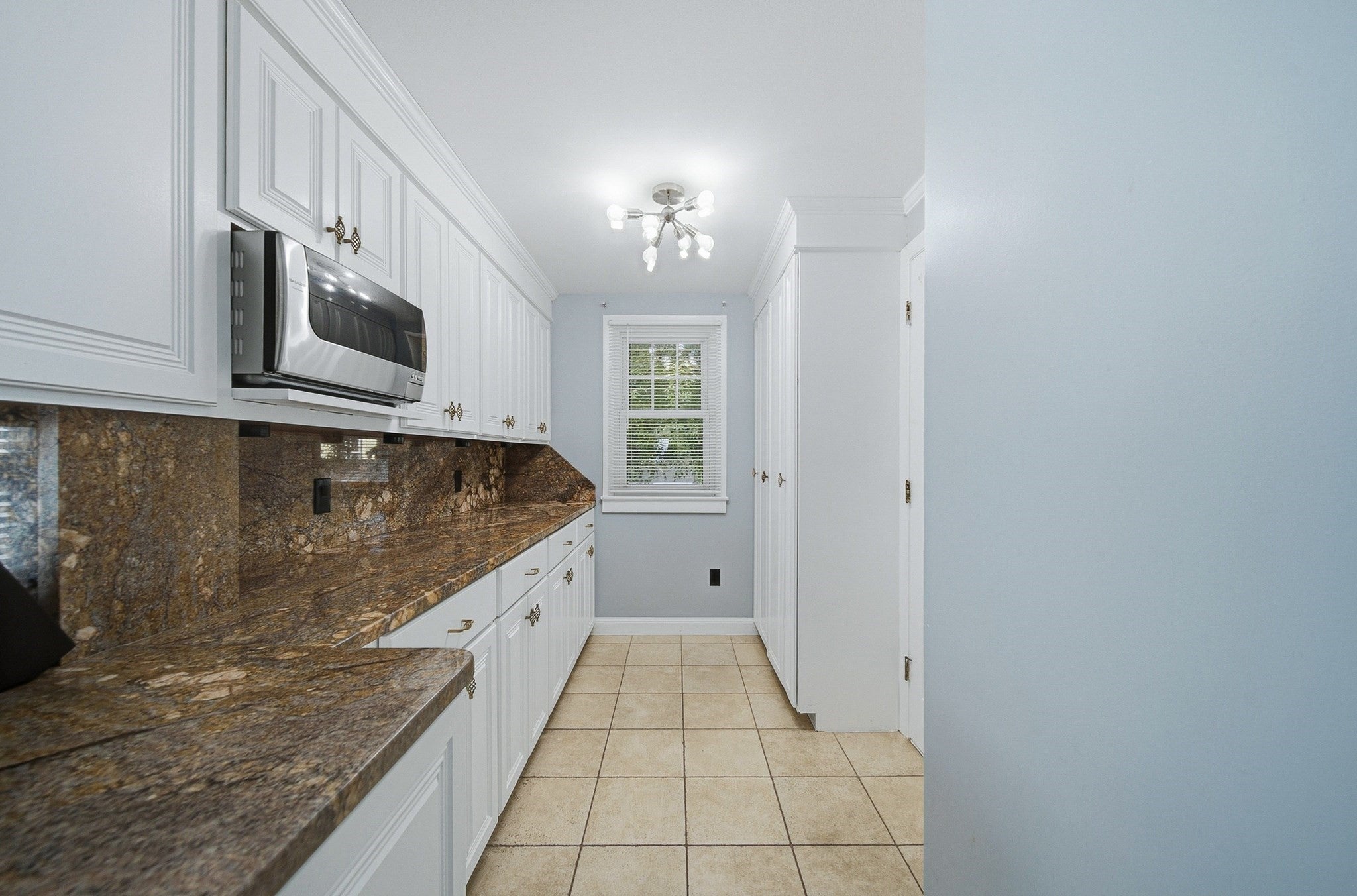 125 Upham St, Lowell, MA, 125 Upham St, Lowell, MA Photo #16