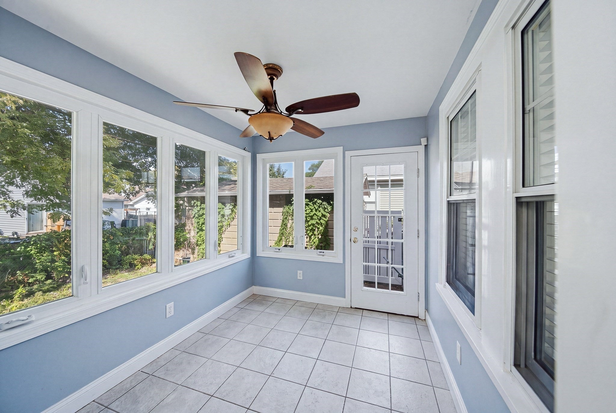 125 Upham St, Lowell, MA, 125 Upham St, Lowell, MA Photo #17