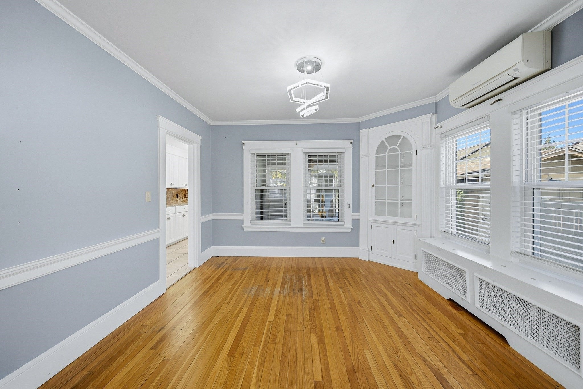 125 Upham St, Lowell, MA, 125 Upham St, Lowell, MA Photo #9
