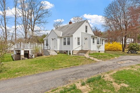 811 Ashby State Rd Fitchburg MA 01420