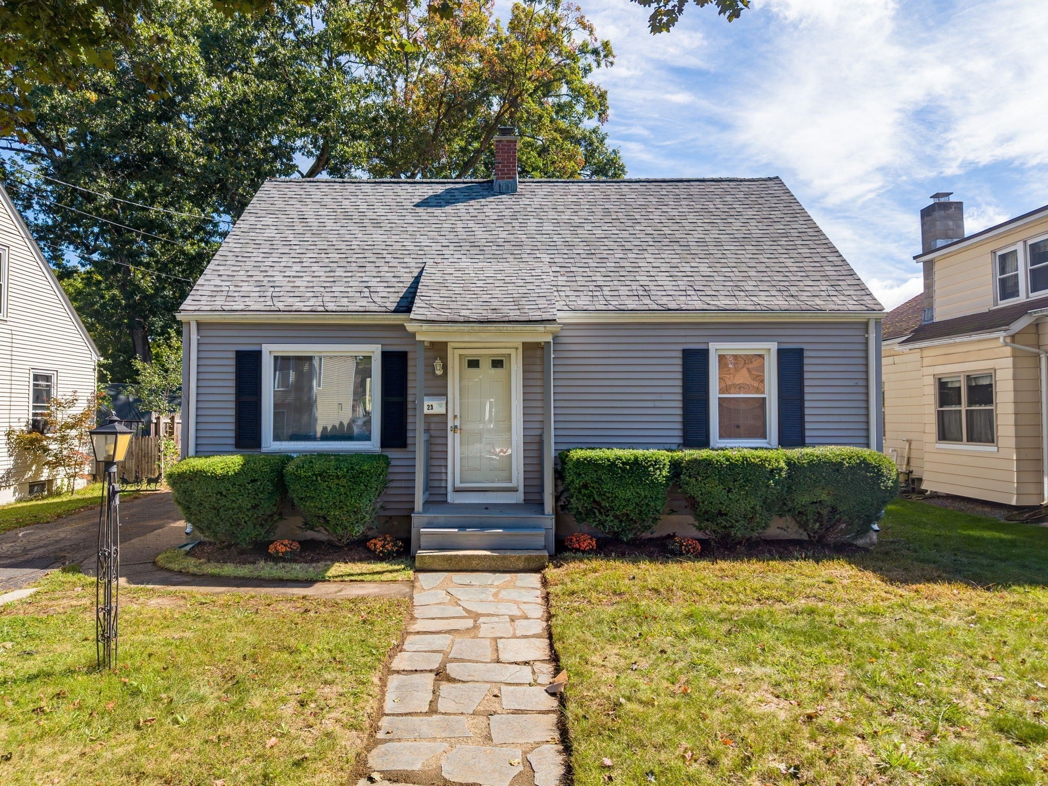 23 Schley St