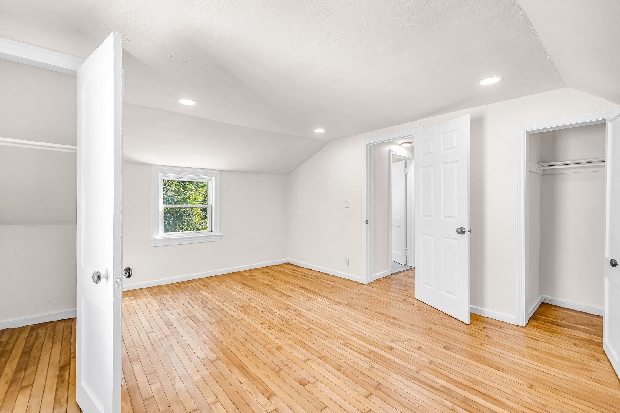 23 Schley St, Springfield, MA, 23 Schley St, Springfield, MA Photo #23