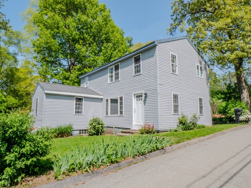 29 Oak Ave