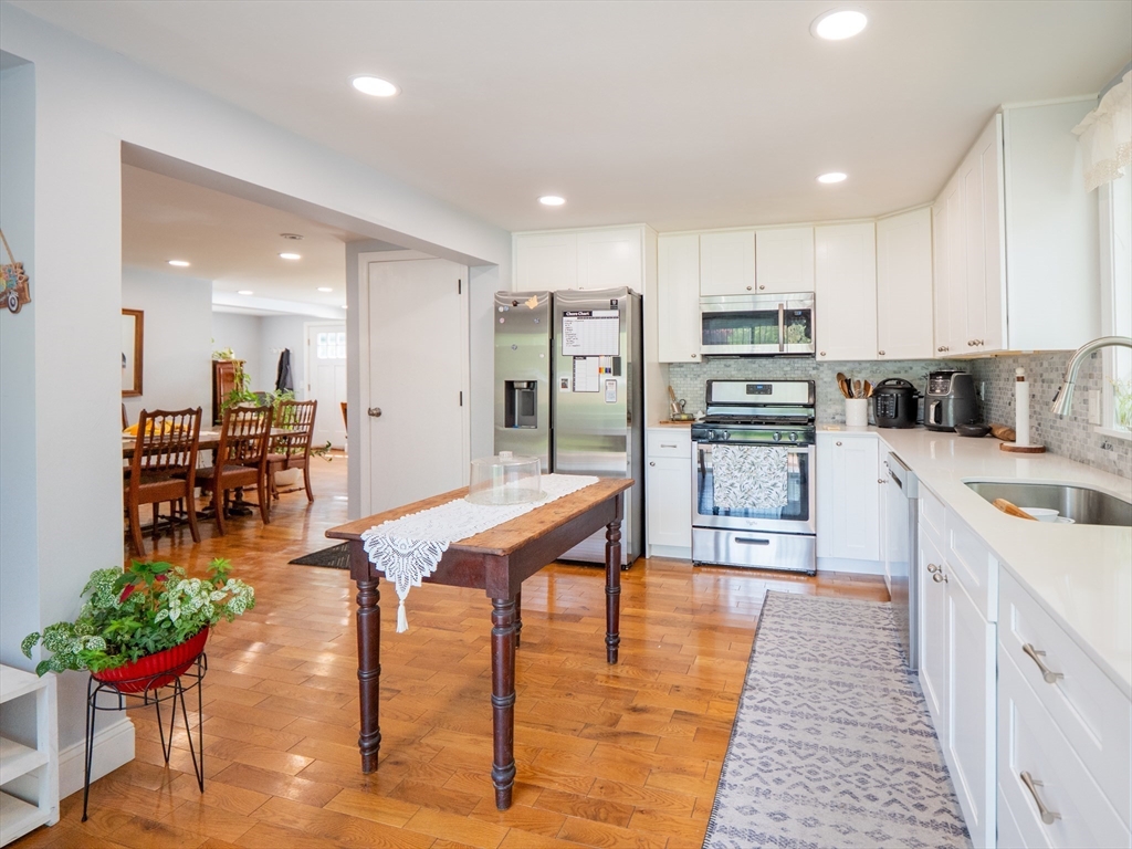 29 Oak Ave