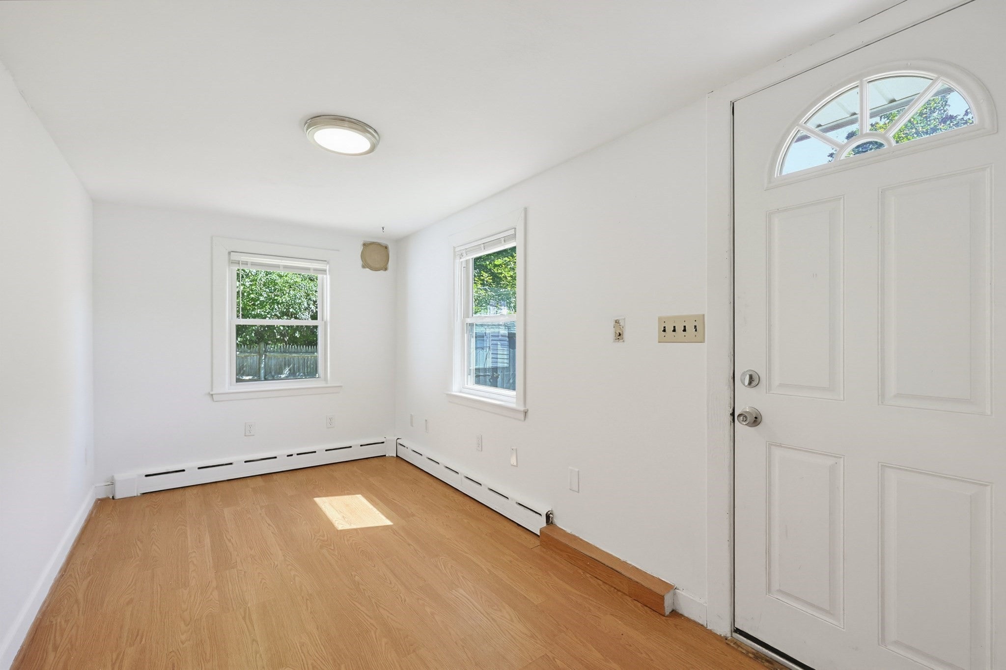 28 Monroe St, Norwood, MA, 28 Monroe St, Norwood, MA Photo #7
