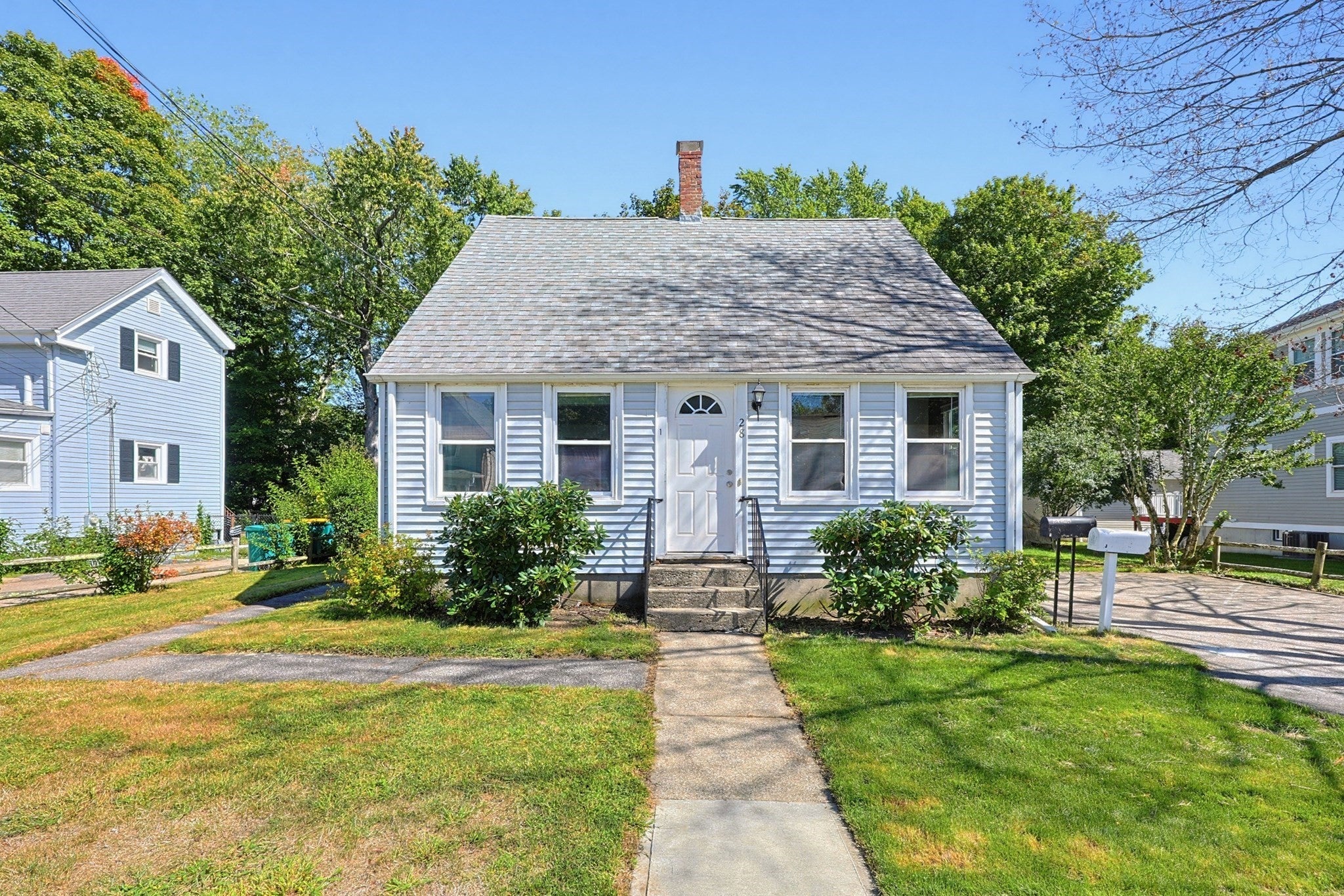 Photo of 28 Monroe St, Norwood, MA