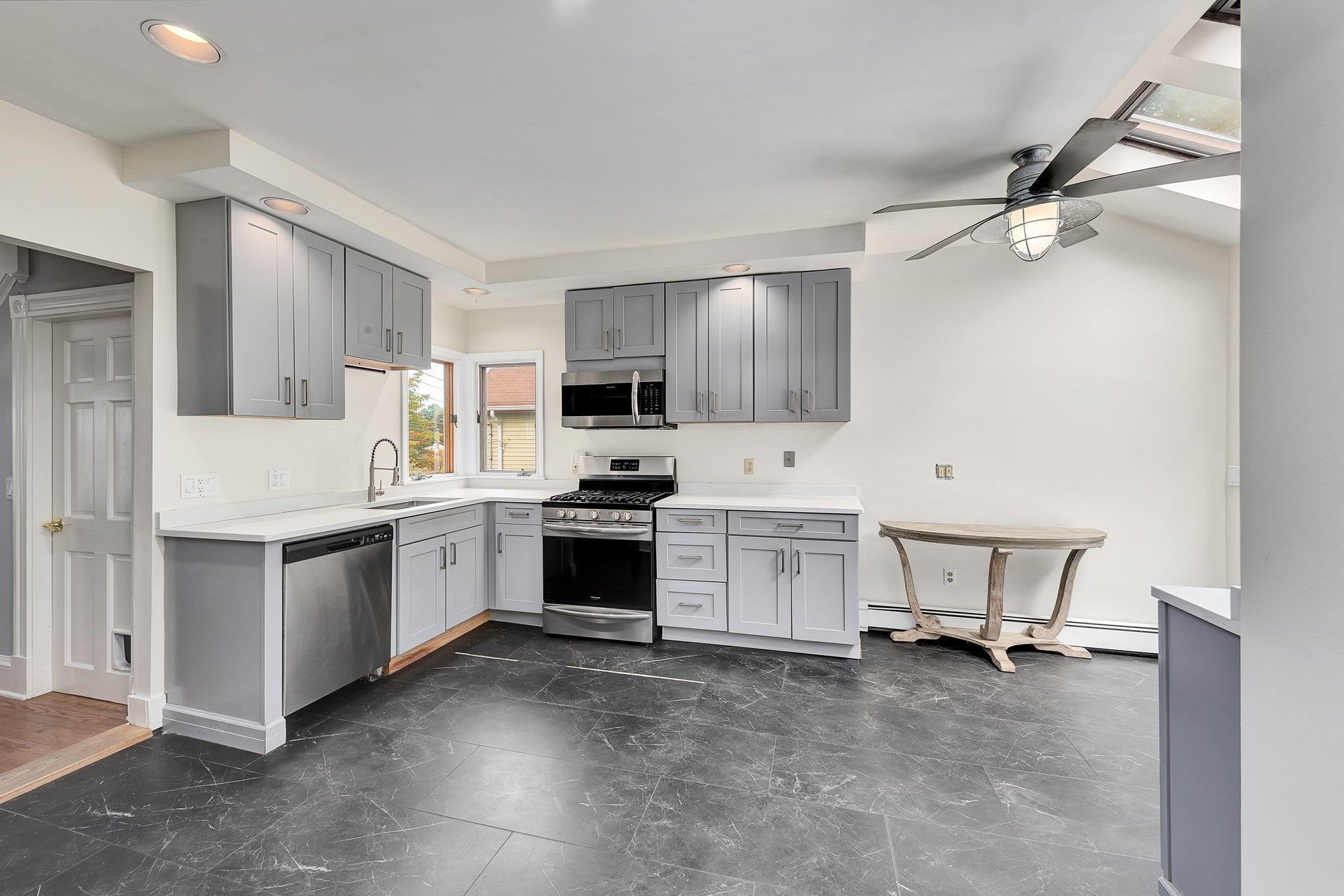 8 Birch Hill Ave