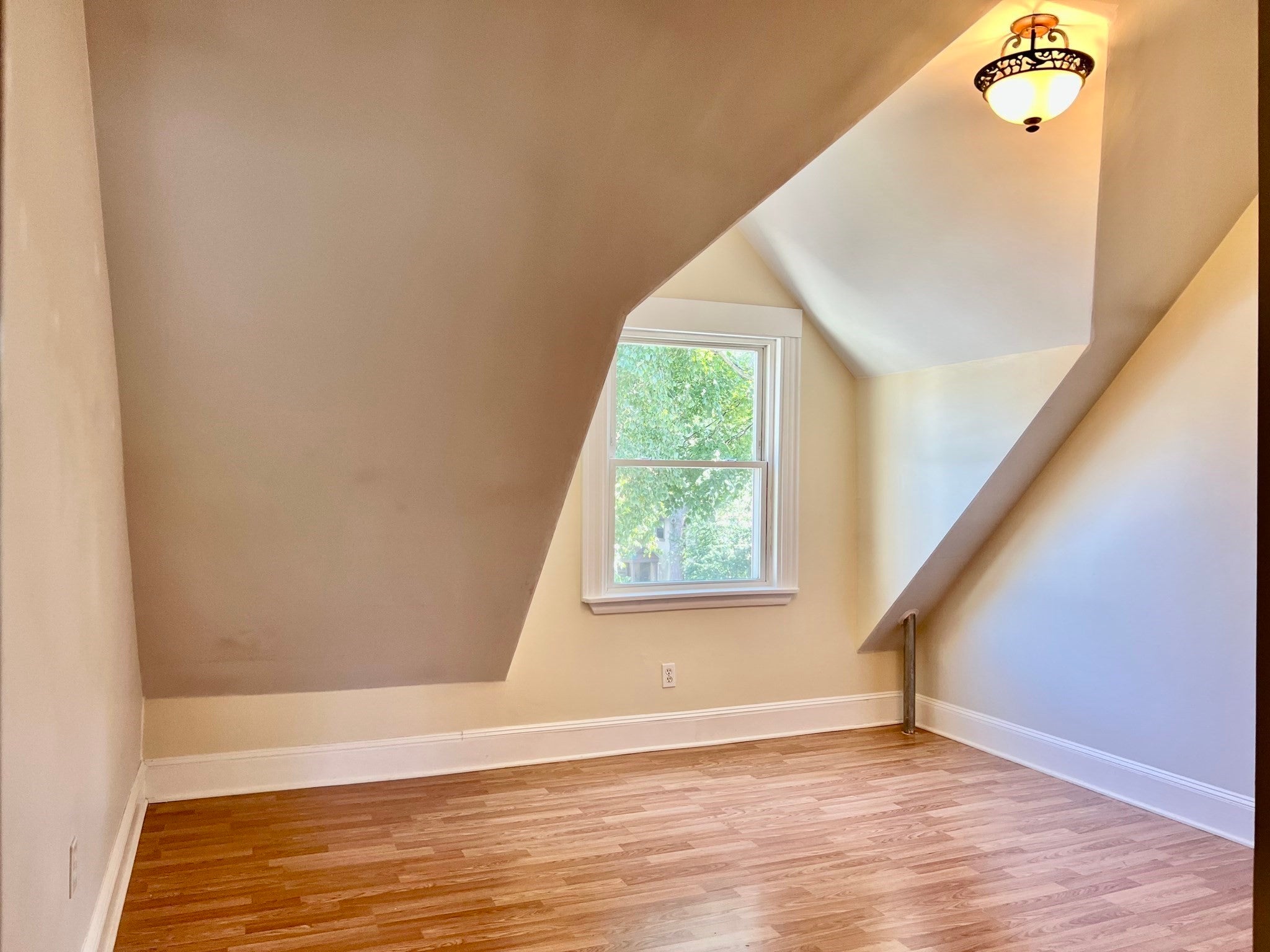 55 Beach St #2, Malden, MA Photo #16