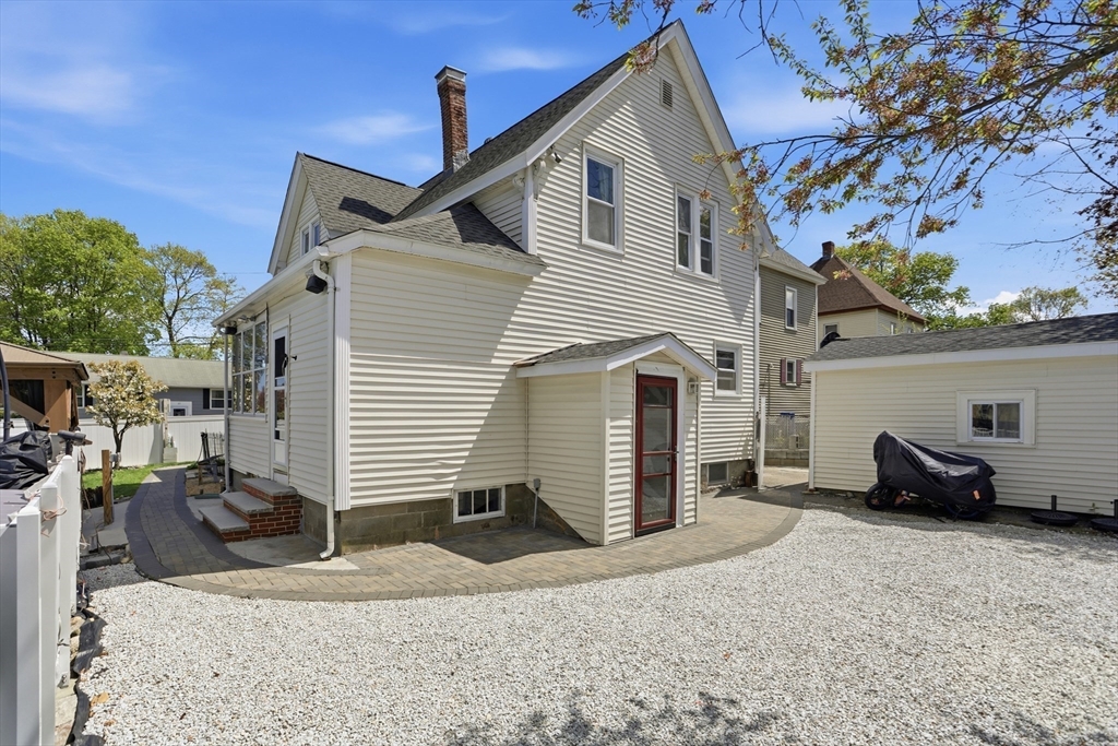 23 Houghton St, Lowell, MA Photo #3