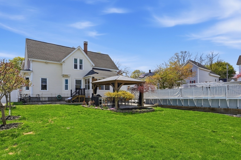 23 Houghton St, Lowell, MA Photo #4