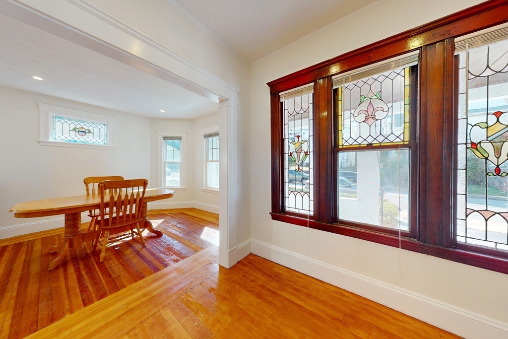 147 Langdon Ave 147