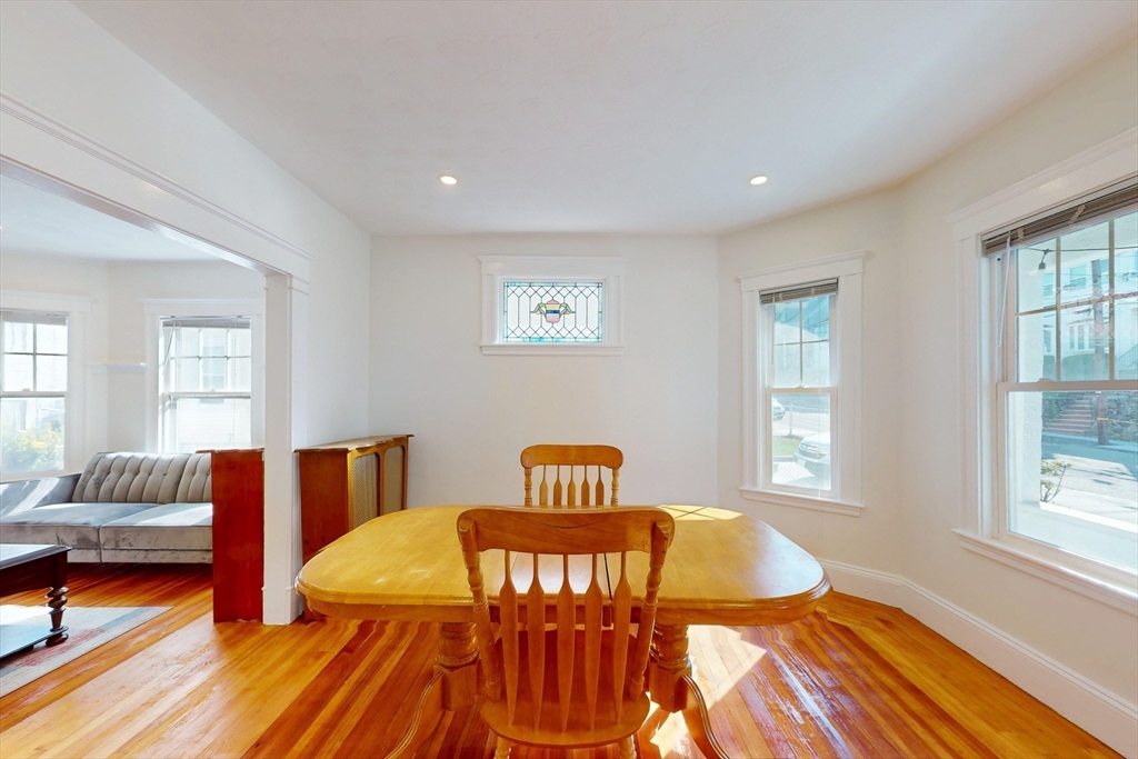 147 Langdon Ave 147