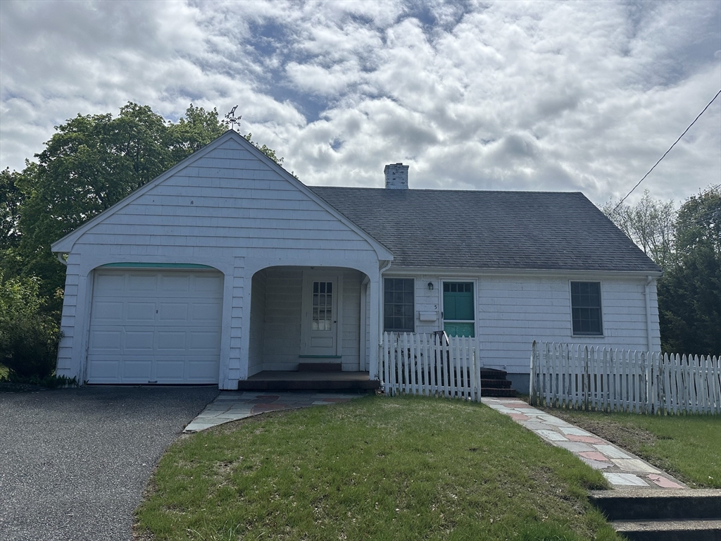 5 Chase Road