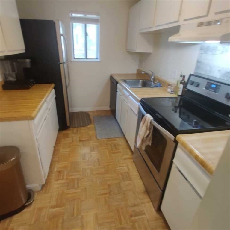 34 Village Hill Ln 34