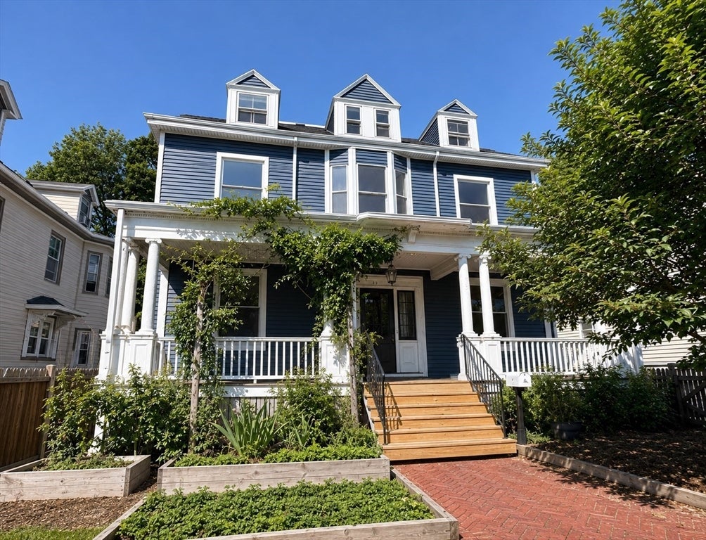 23 Summit Ave