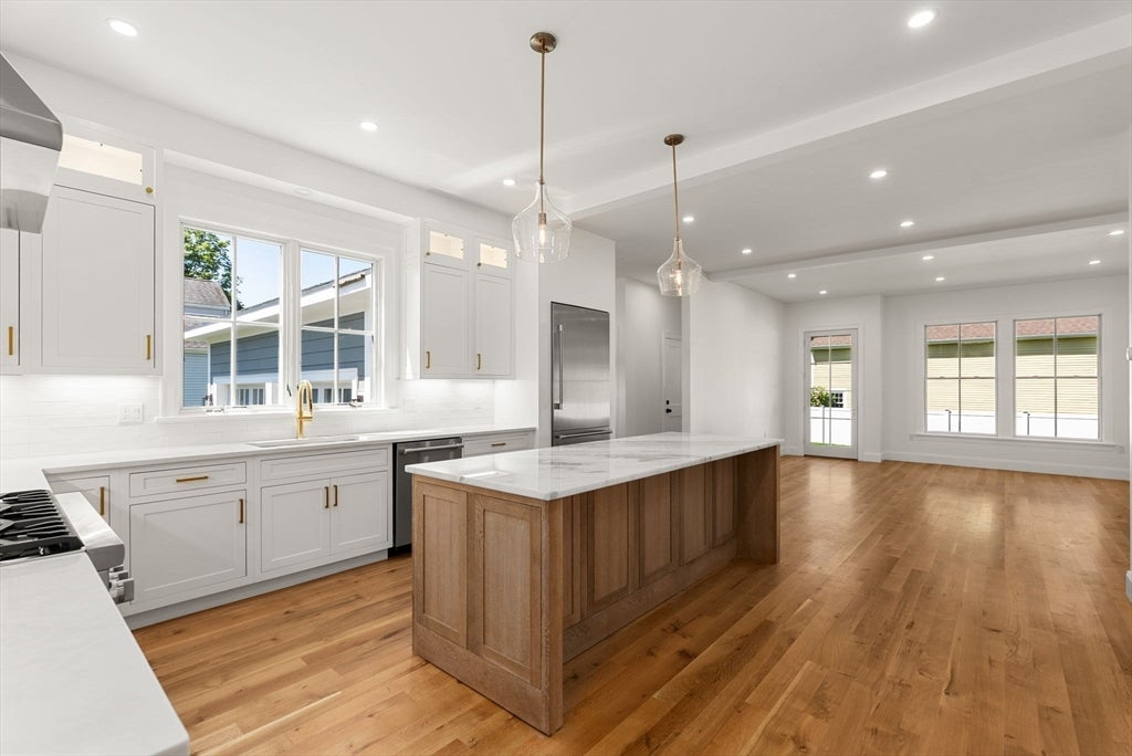 129 Jewett Street 1