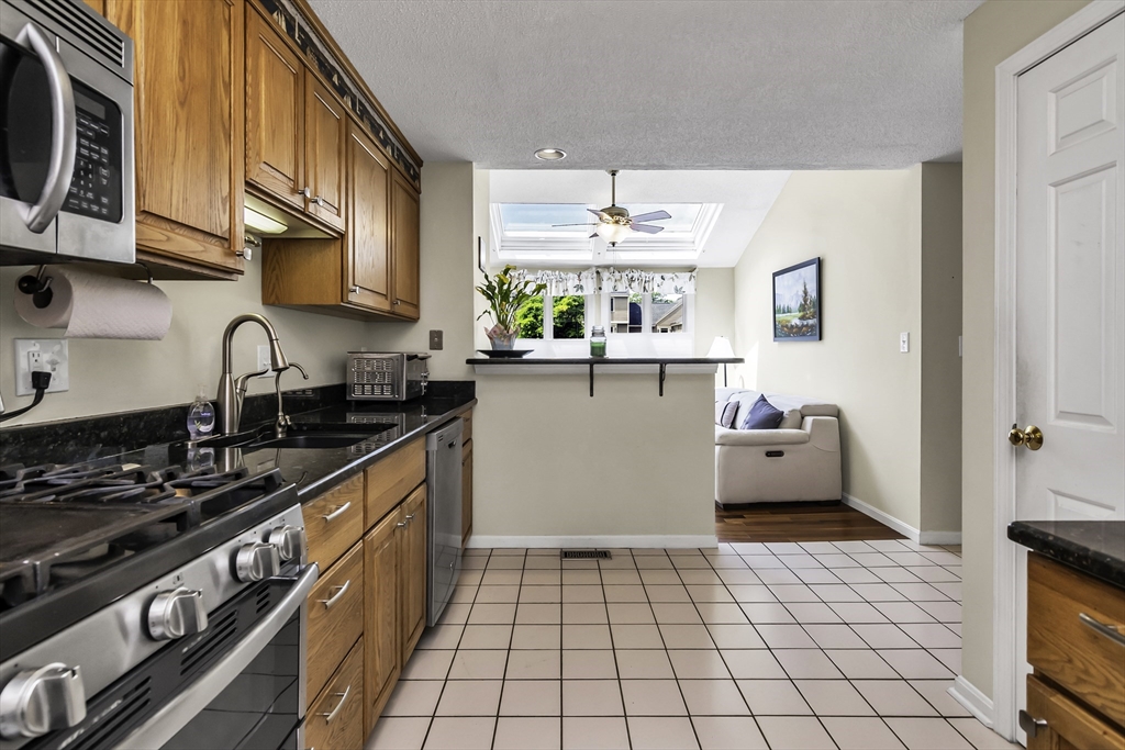 44 Brickett Hill Cir 44