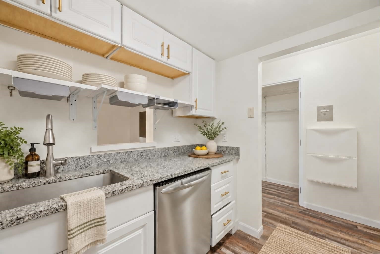 14 Boston St 1A