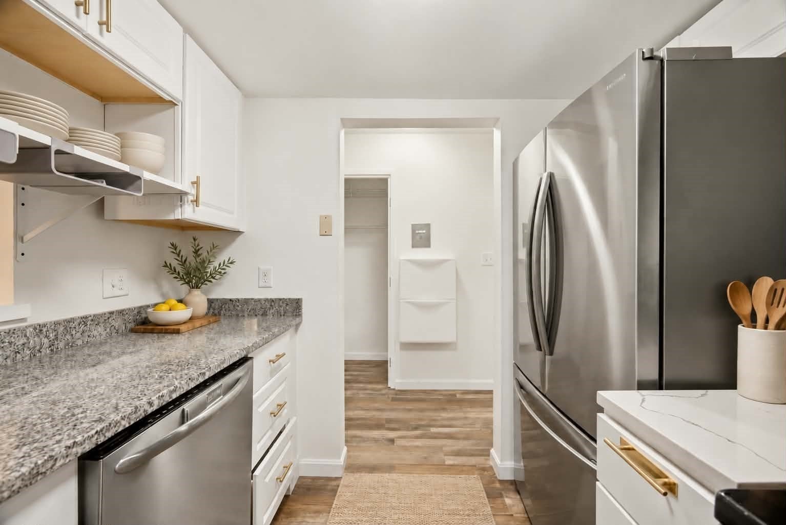 14 Boston St #1A, Somerville, MA Photo #6