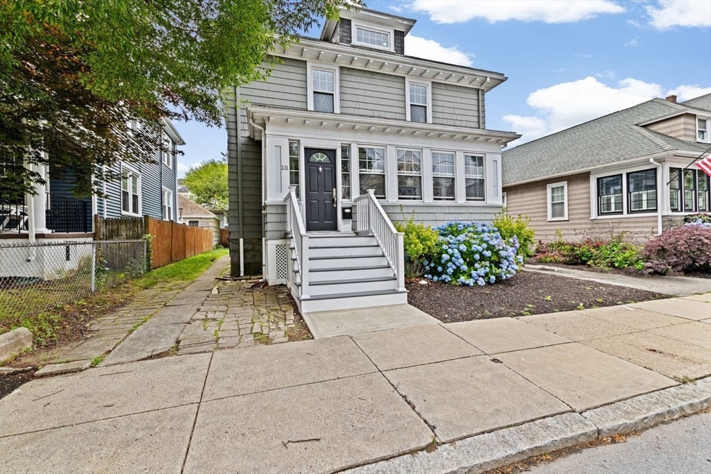 131 Milton St
