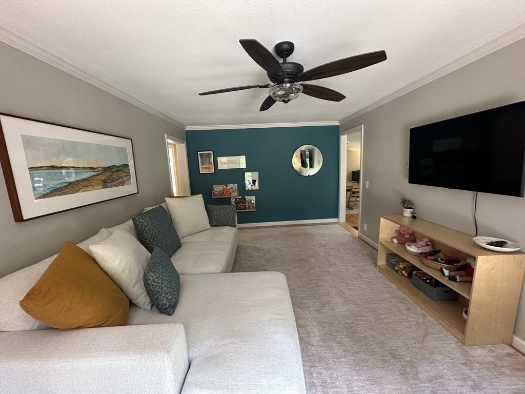 84 Line ST, Southampton, MA Photo #14