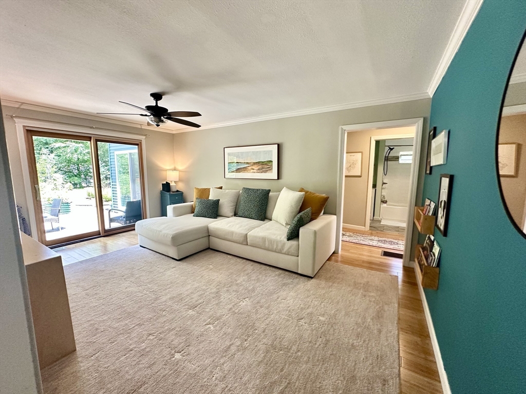 84 Line ST, Southampton, MA Photo #13