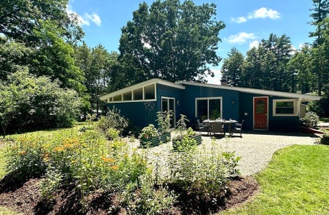 Photo of 84 Line ST, Southampton, MA 01073 (MLS # 73553790)