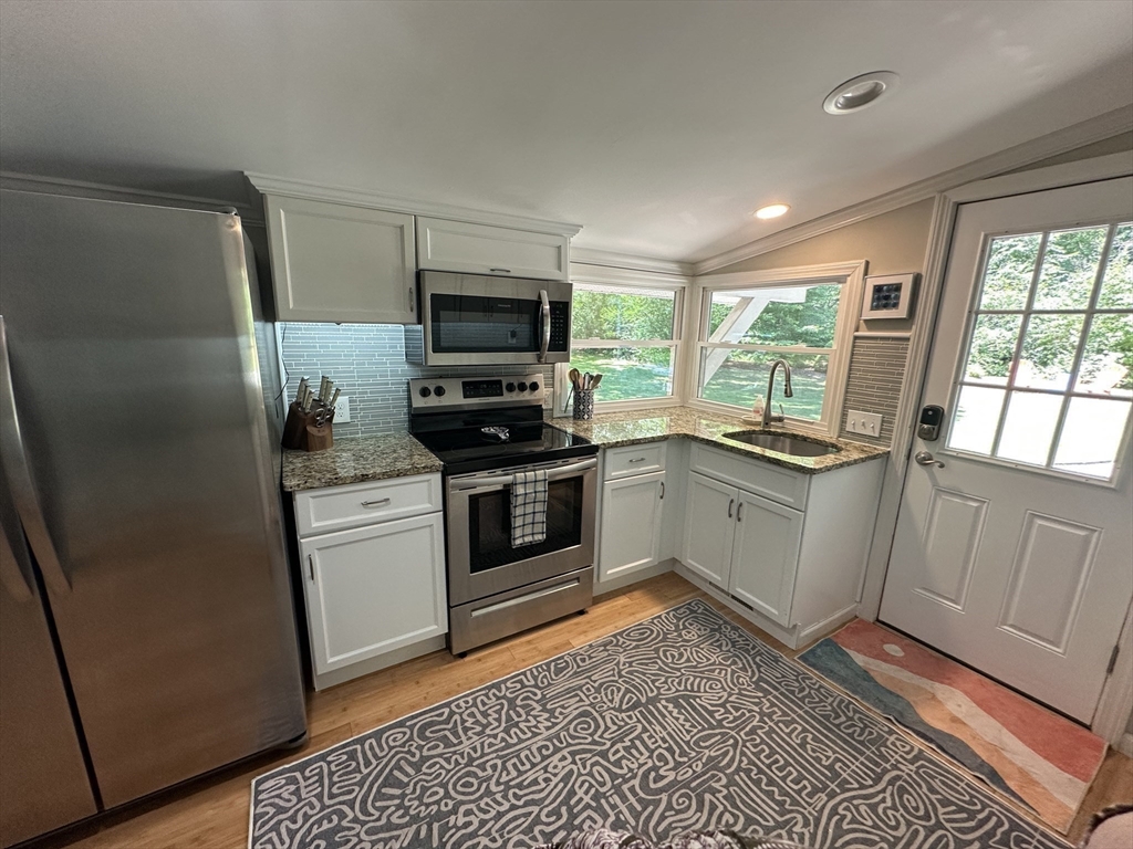 84 Line ST, Southampton, MA Photo #10