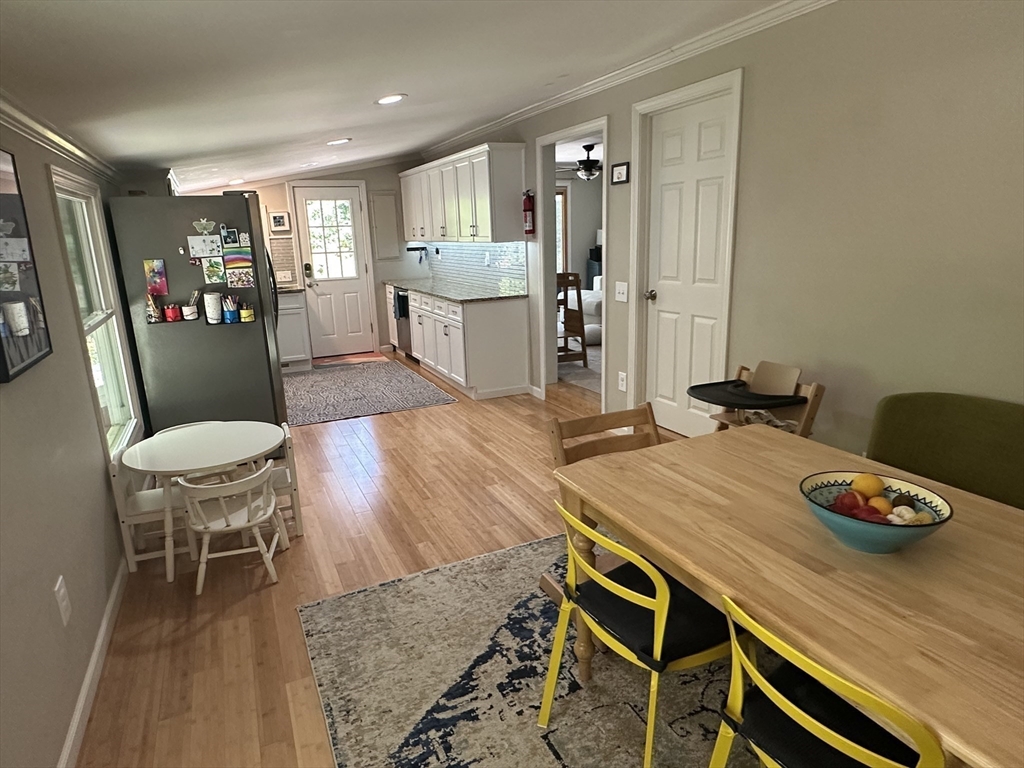 84 Line ST, Southampton, MA Photo #11