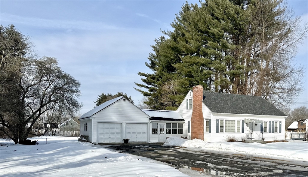 84 Thayer Rd