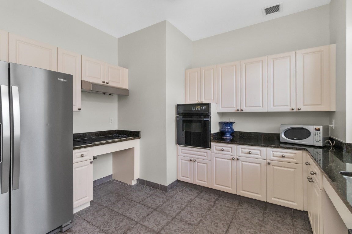 501 Commerce Dr #2204, Braintree, MA, 501 Commerce Dr #2204, Braintree, MA Photo #32