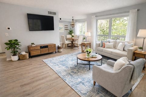 8 Beals Cove Rd K Hingham MA 02043