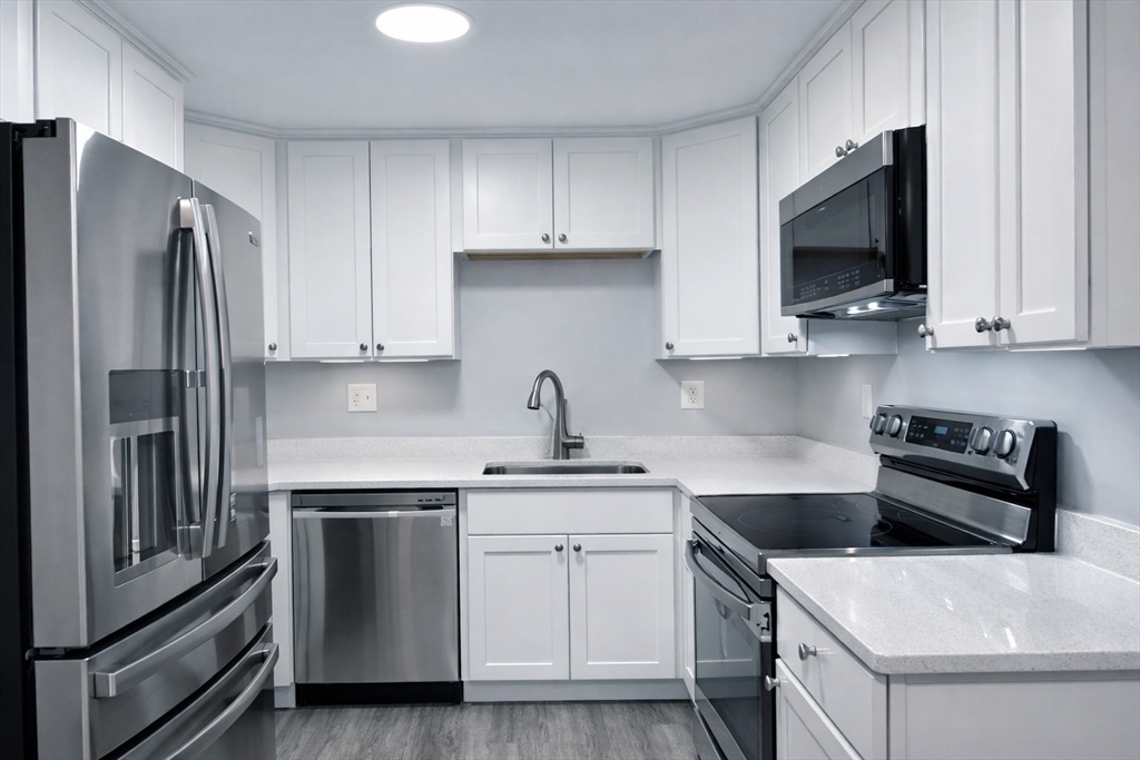 108 Norton Ave 9