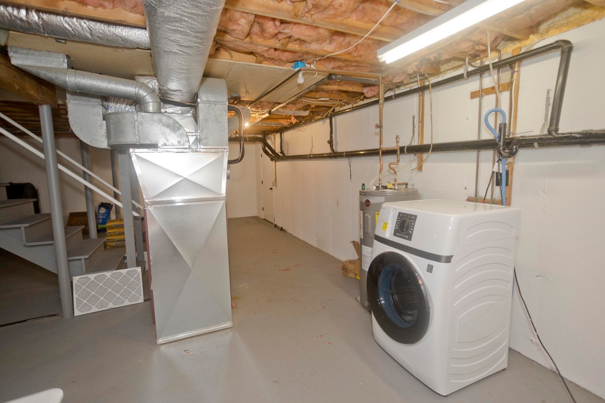 82 N Lake Ave, Southwick, MA Photo #41