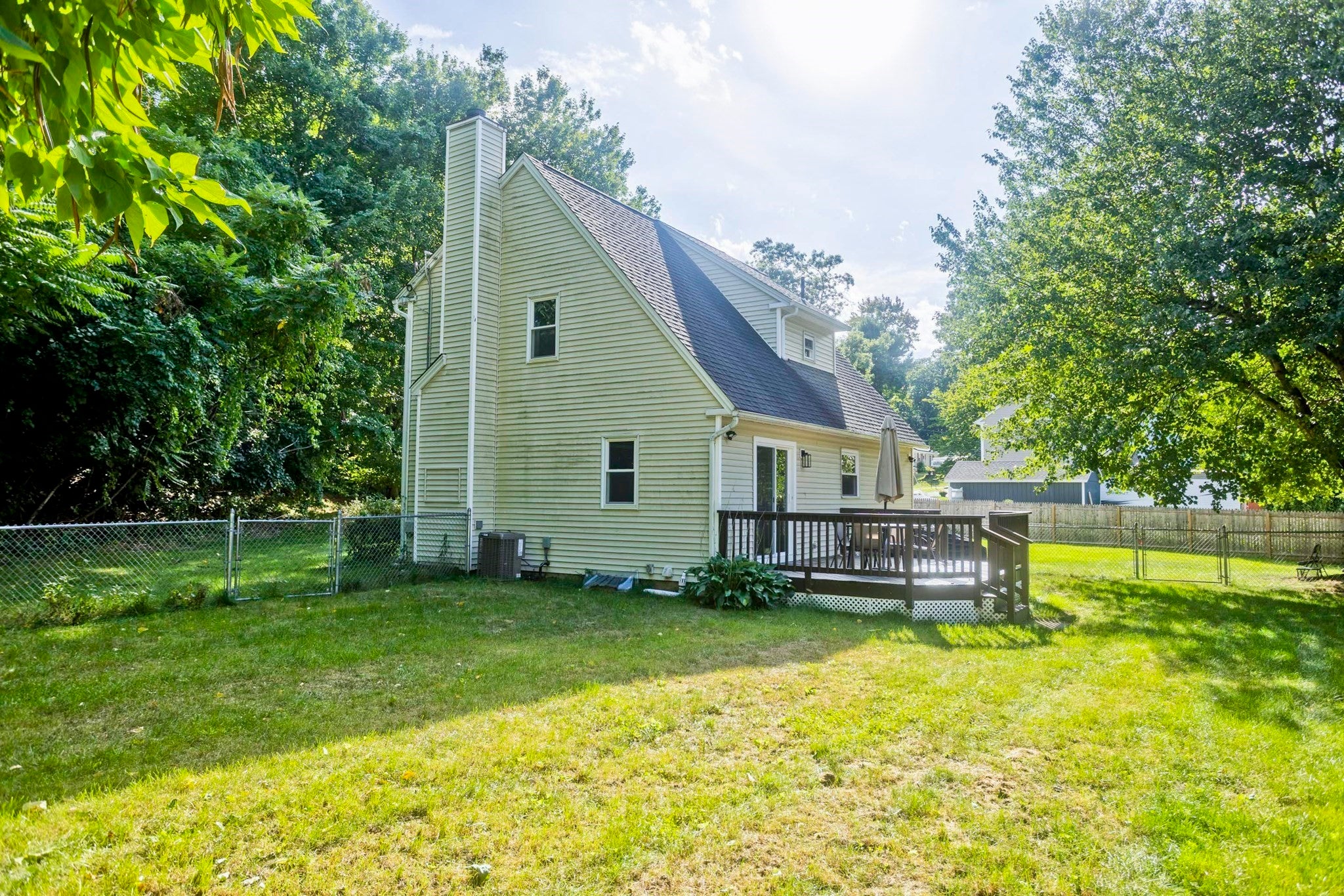 82 N Lake Ave