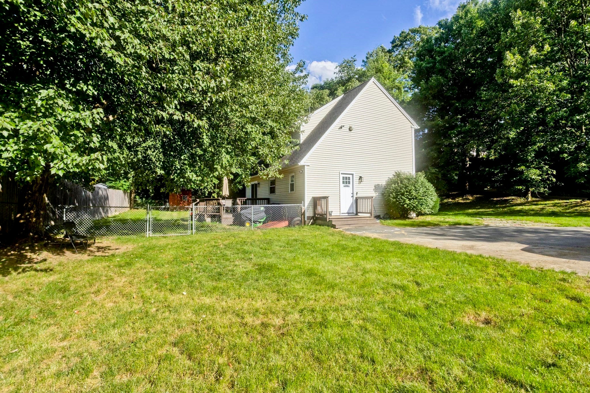 82 N Lake Ave, Southwick, MA Photo #9