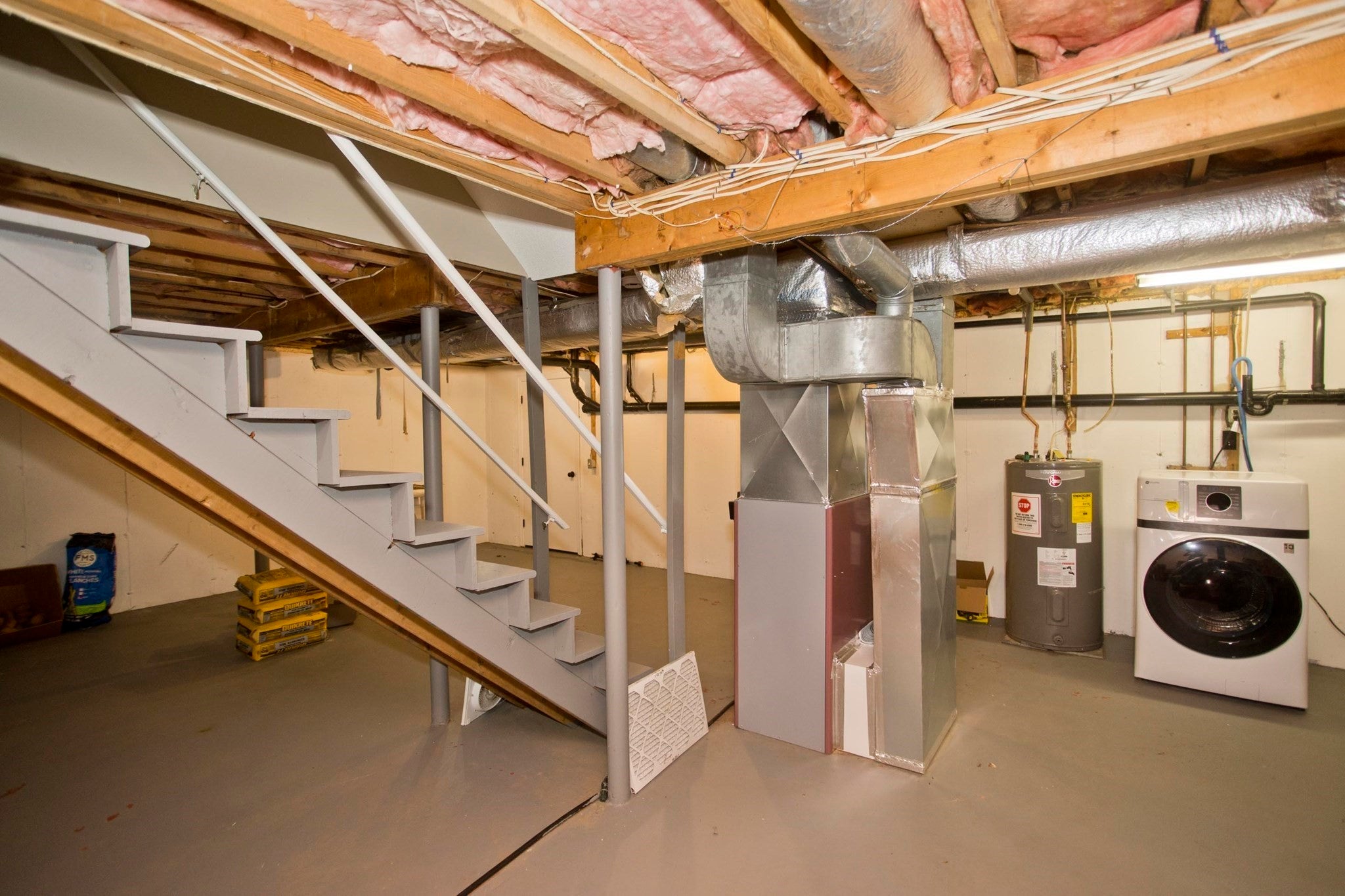 82 N Lake Ave, Southwick, MA Photo #42