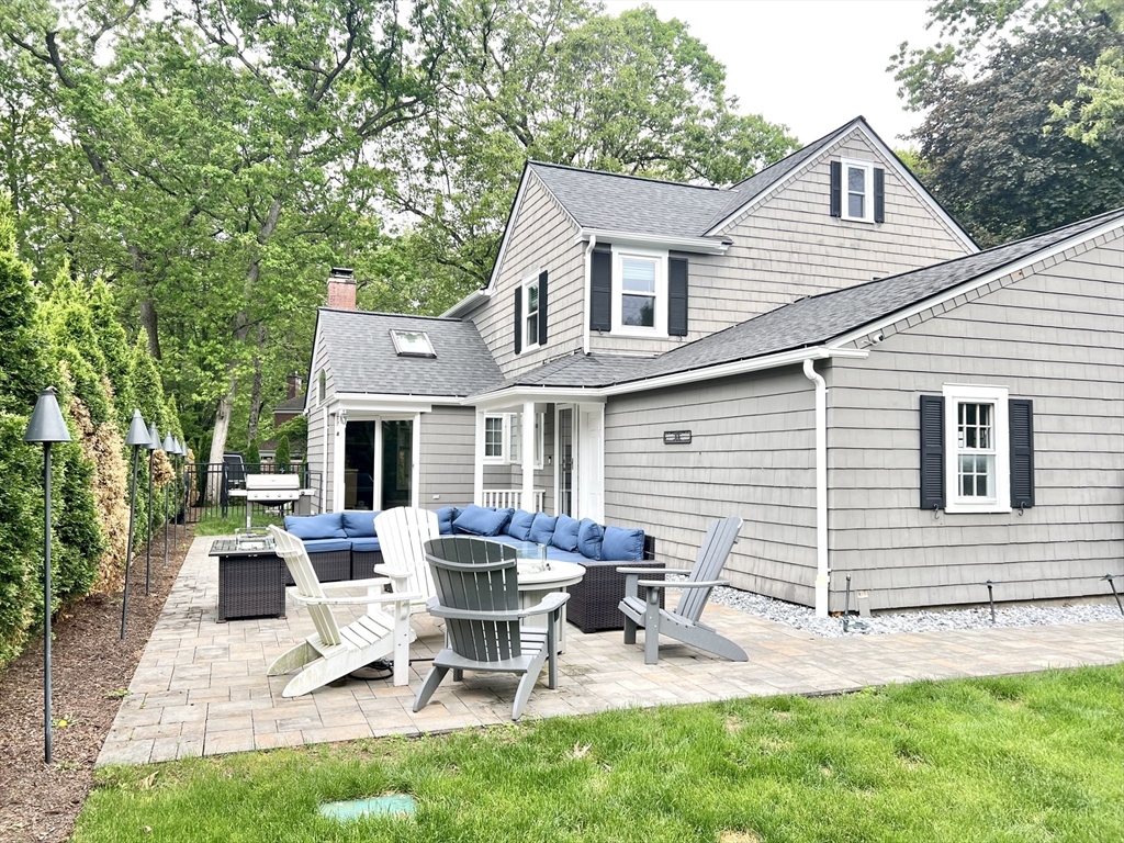 341 Farmington Rd
