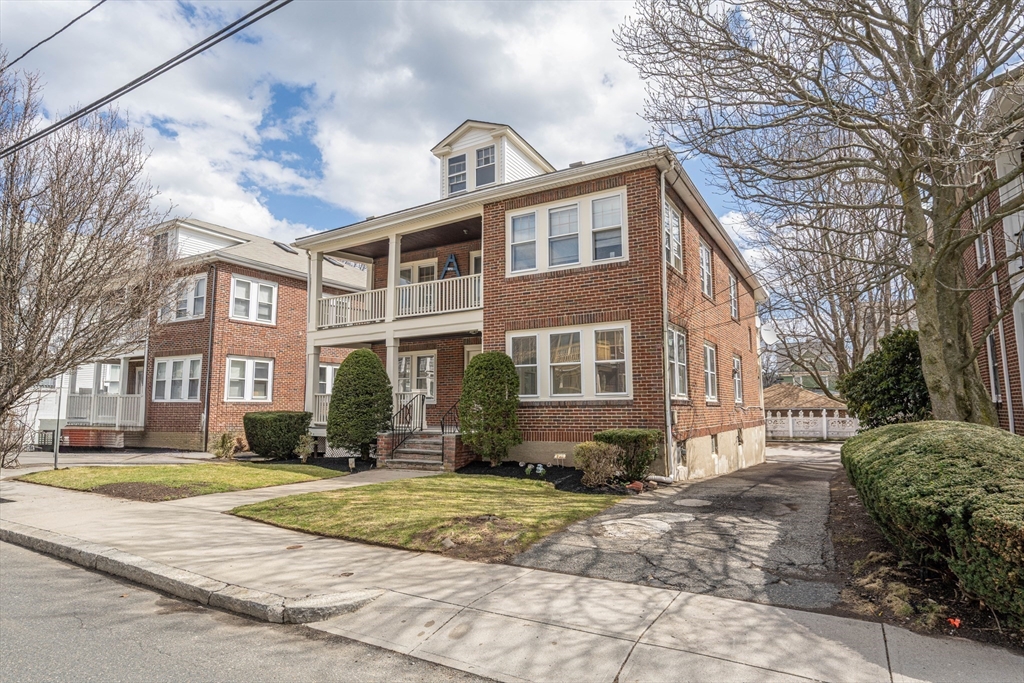 52-54 Bellevue Avenue