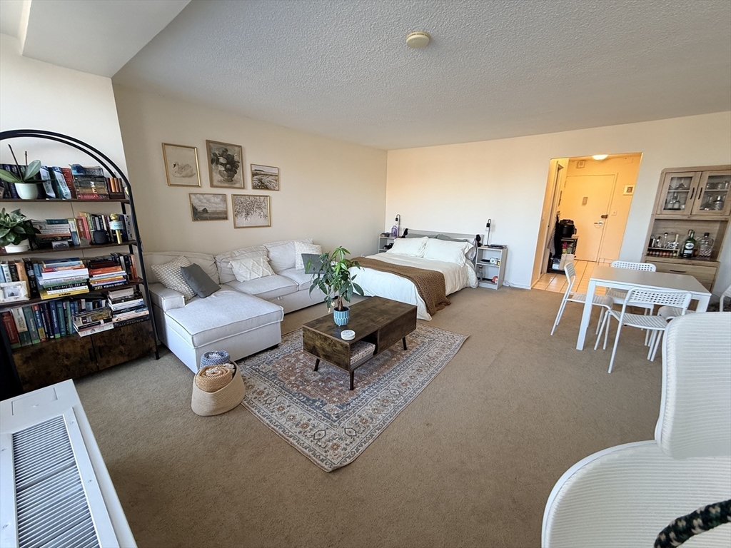 44 Washington St 505