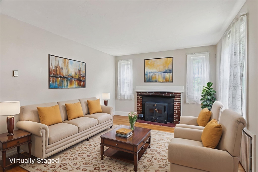 10 Westland Rd