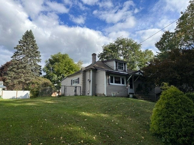 40 Williams Ave, Athol, MA Photo #2