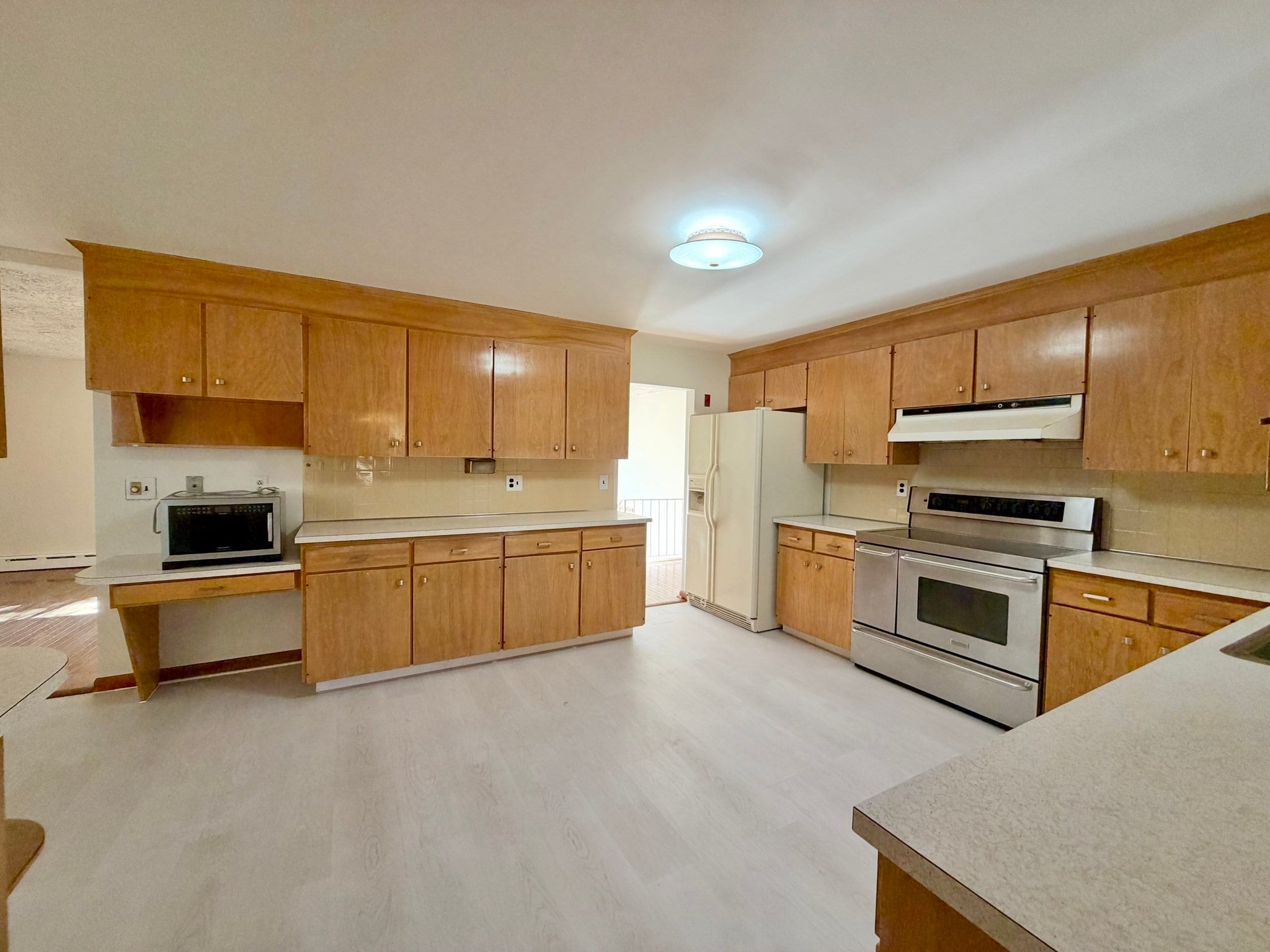 153 Hawthorne Rd #153, Waltham, MA, 153 Hawthorne Rd #153, Waltham, MA Photo #3