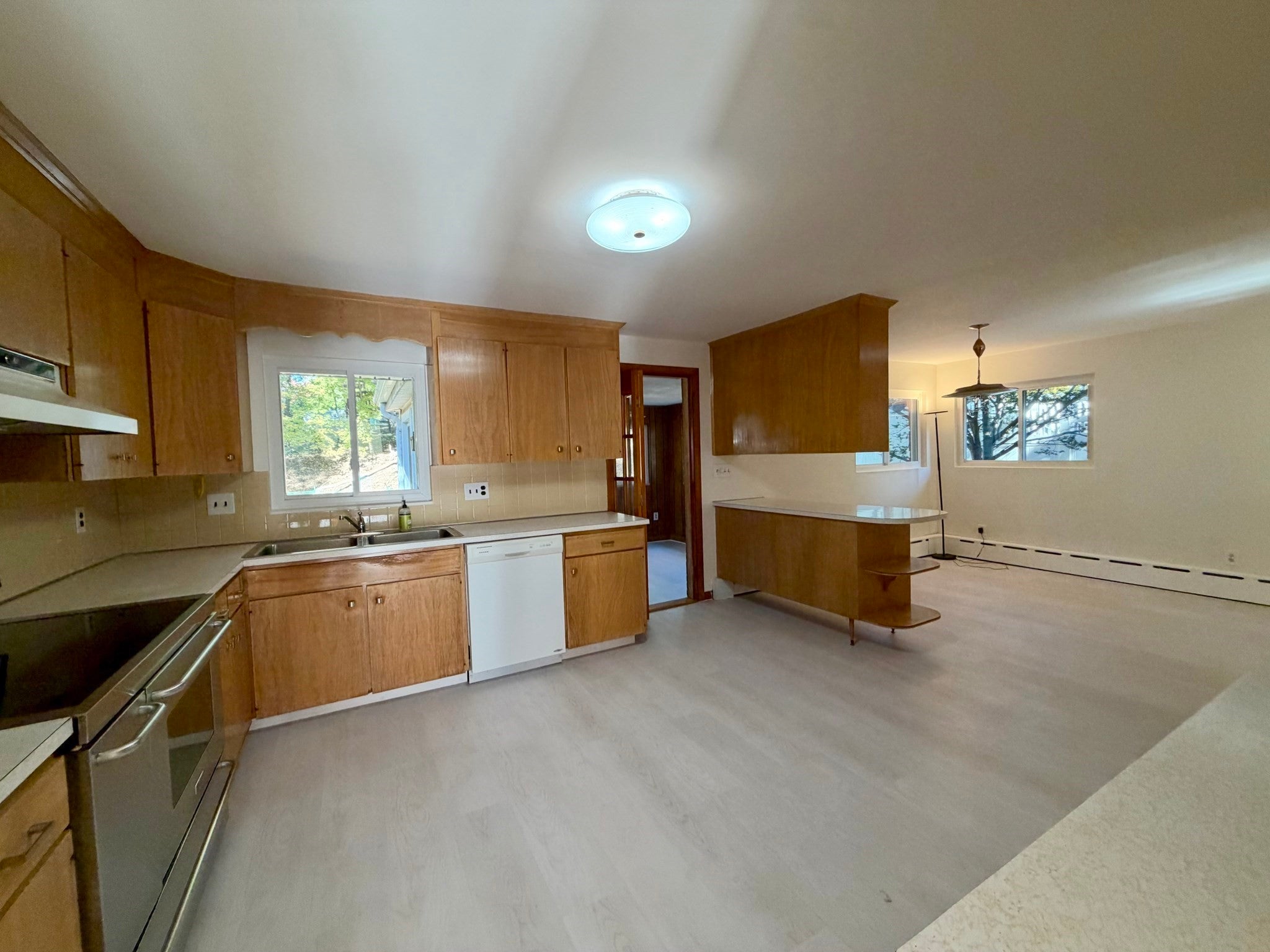 153 Hawthorne Rd #153, Waltham, MA, 153 Hawthorne Rd #153, Waltham, MA Photo #5