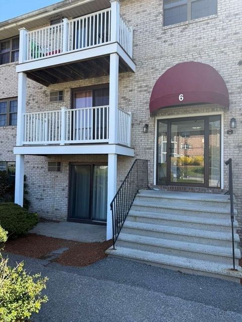 Photo of 6 Kenmar Dr #1, Billerica, MA 01821 (MLS # 73512377)