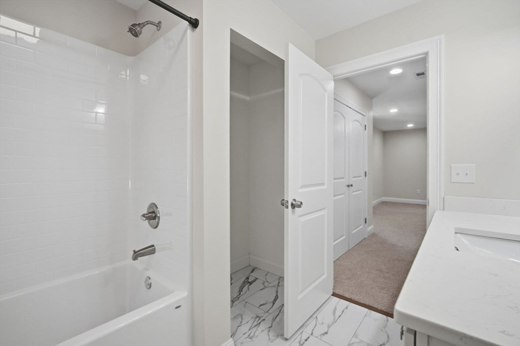 24 Medford St, Springfield, MA Photo #25