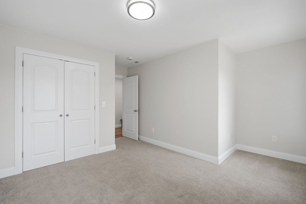24 Medford St, Springfield, MA Photo #16