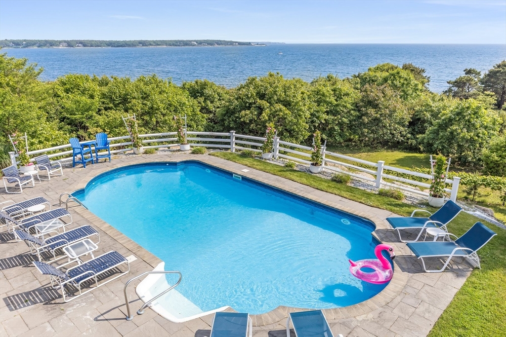 Bourne, Massachusetts 02559, United States, 5 Bedrooms Bedrooms, ,4 BathroomsBathrooms,Residential,Active,155586