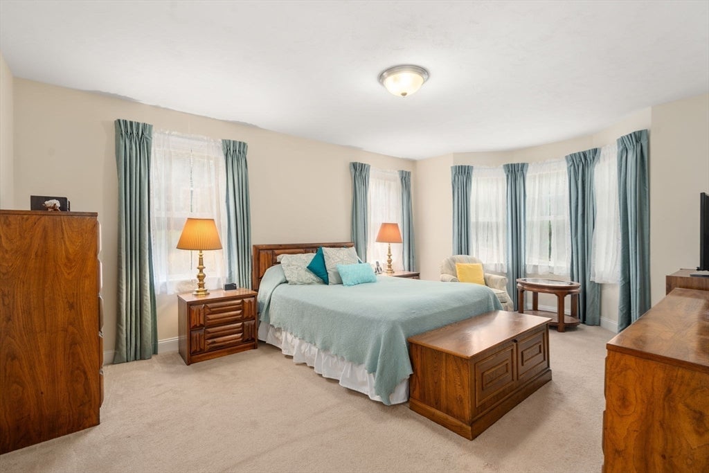 3 Mcgill Ct, Hopkinton, MA Photo #17